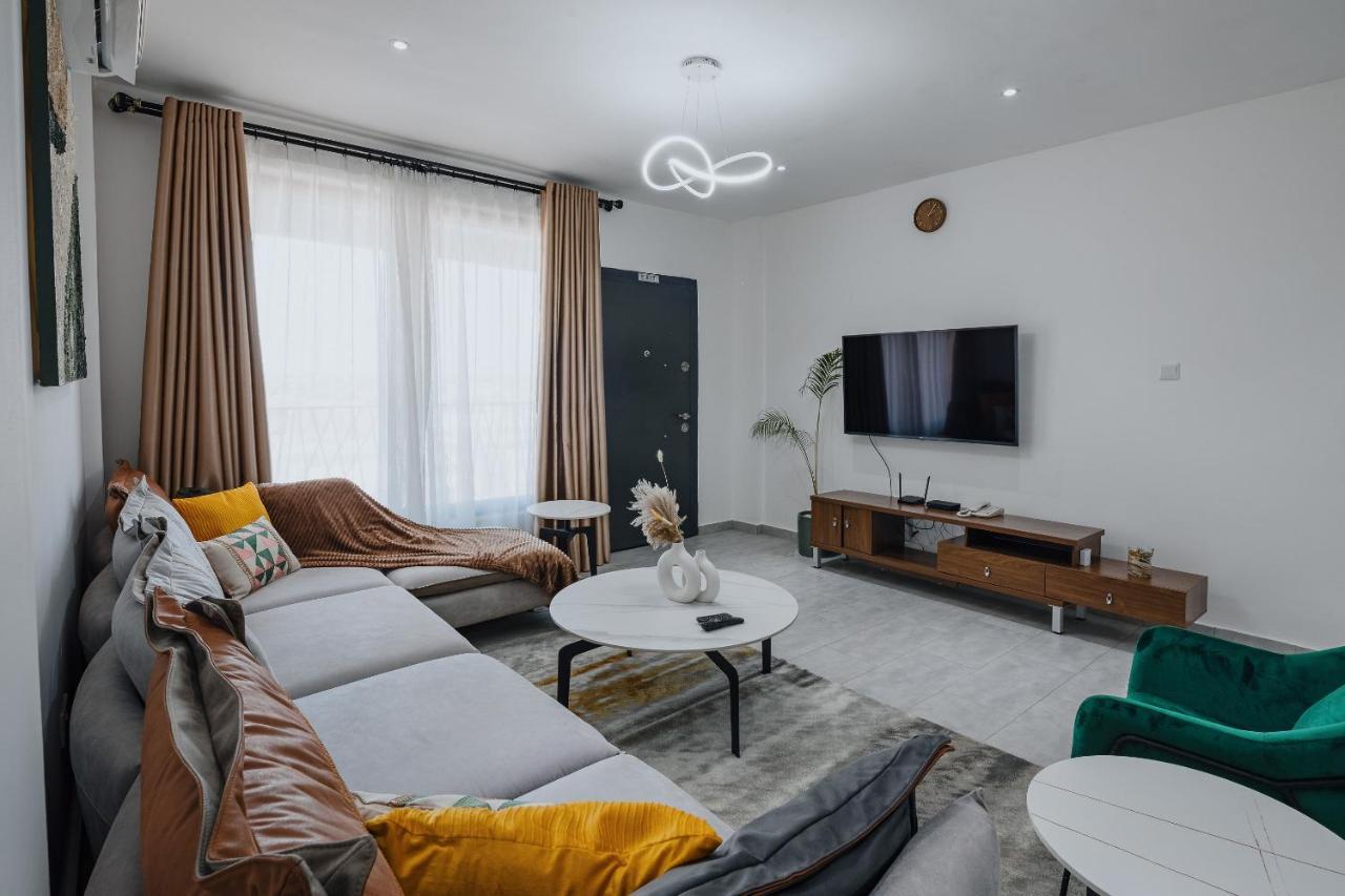 The Avery Apartments At Odomaa Place B, East Airport أكرا المظهر الخارجي الصورة