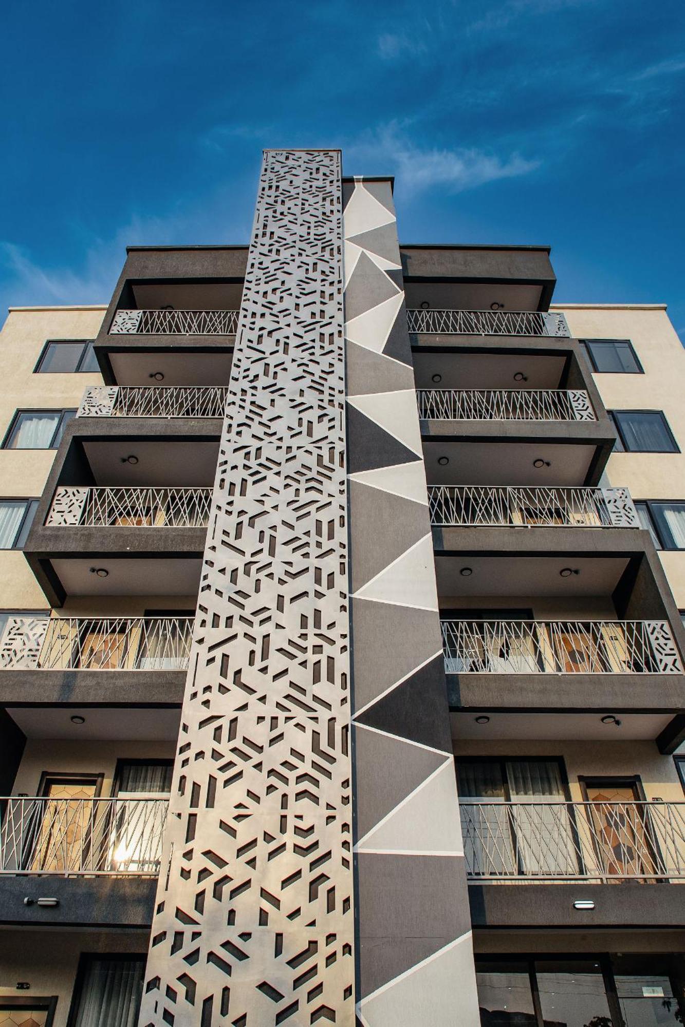 The Avery Apartments At Odomaa Place B, East Airport أكرا المظهر الخارجي الصورة